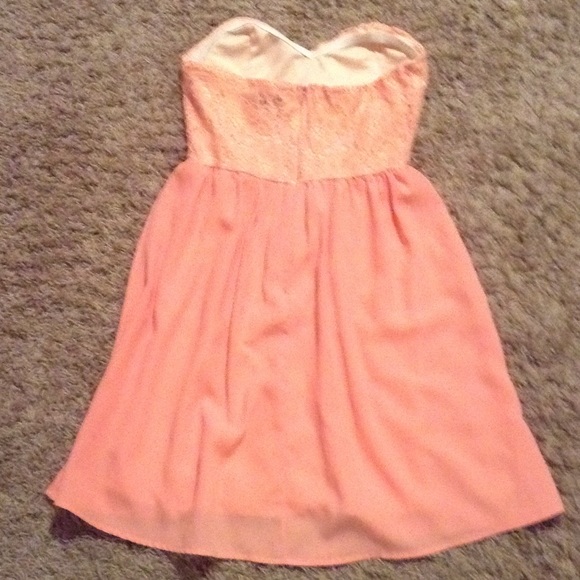Strapless summer mini dress Wet Seal size small - Picture 2 of 3