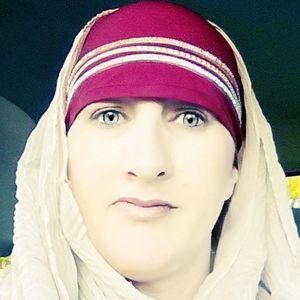 Meet your Posher, Sandy