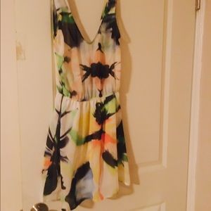 SHOW ME YOUR MUMU FLUTTERFLY PRINT DRESS Small