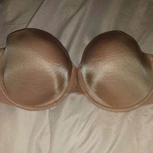 VS Strapless Bra