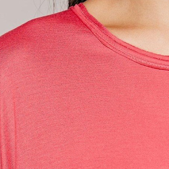 🌺100% Super Soft Viscose High/Low Coral Top🌺 - Picture 2 of 2