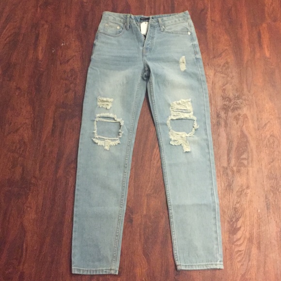 Ripped high wasted denim