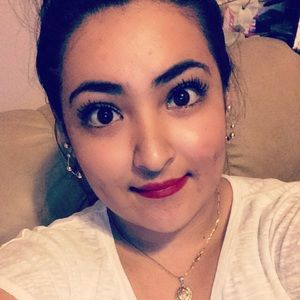 Meet your Posher, Marta