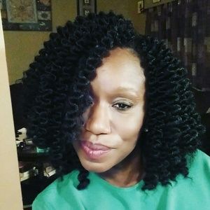 Meet your Posher, Tenika