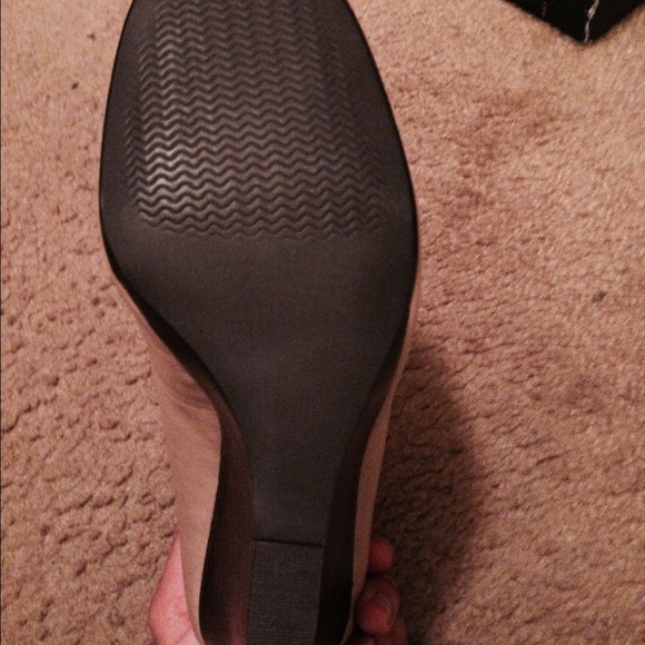 Kate Preston Vanessa taupe wedge heel - Picture 3 of 4