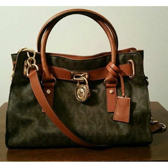 ****SOLD****Michael Kors Hamilton Satchel - Picture 2 of 4