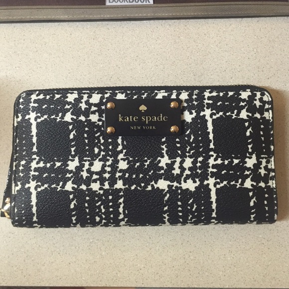 Kate Spade wallet