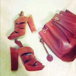 💋Jessica Simpson Platform Heels