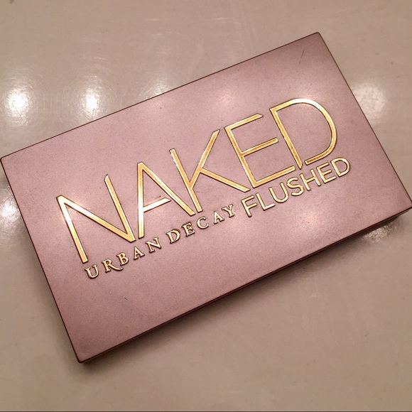 🏷 SALE!!! Urban Decay Flushed Blush Palette