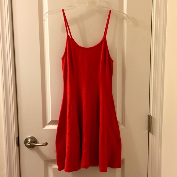 Forever 21 Dresses & Skirts - 🇺🇸LABOR DAY SALE! Forever21 Red Dress - NWOT