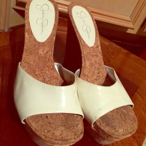 Size 91/2 Jessica Simpson
