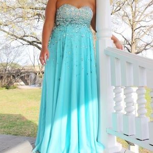 Blue Jovani Size 14 Prom Dress