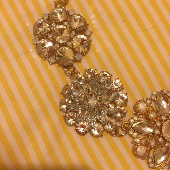 Necklace - Picture 3 of 4