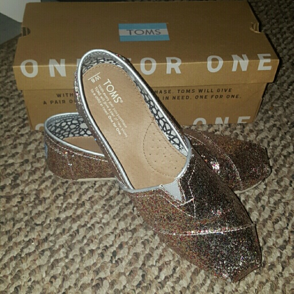 Women's Toms Size 8w