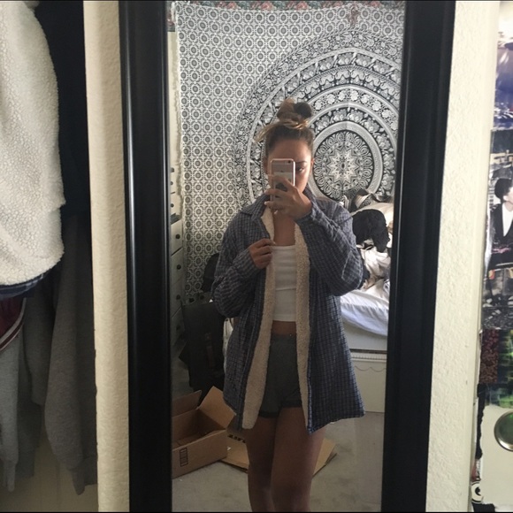 SOLD - Picture 2 of 4