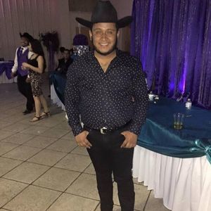 Meet your Posher, Juan