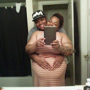 Meet your Posher, Iris