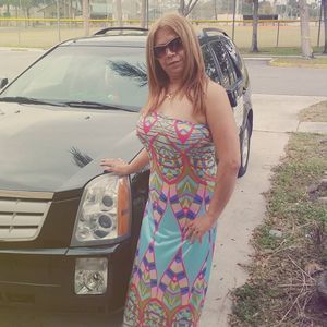 Meet your Posher, Natividad