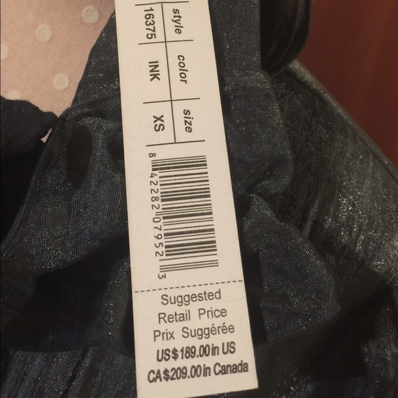 Collection Coat - Picture 4 of 4