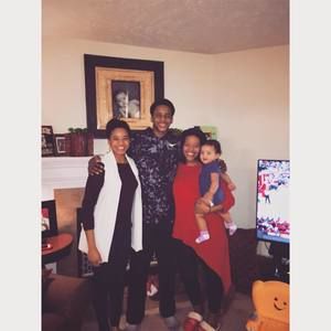 Meet your Posher, Deidre