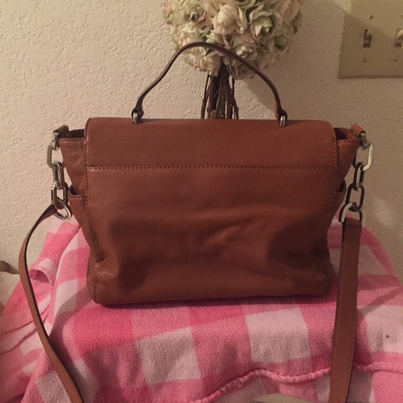 🚨🌺Michael Kors 💯leather shoulder bag🌺🚨 - Picture 2 of 4