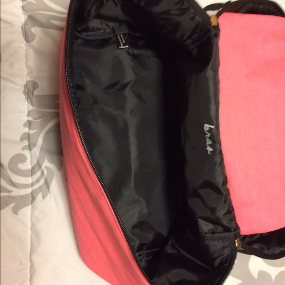 Victoria secret lingerie/makeup bag - Picture 4 of 4