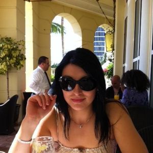 Meet your Posher, Elena