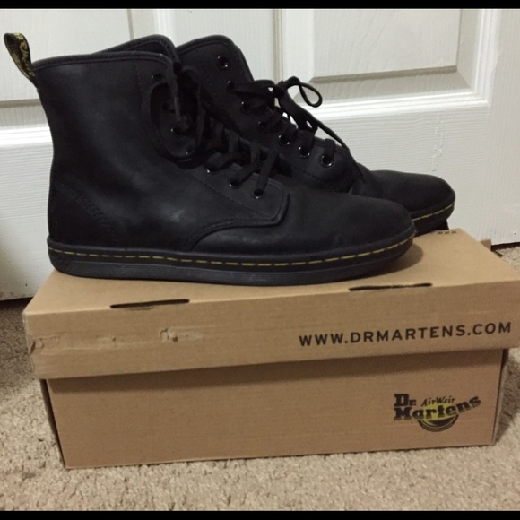 SOLD ❌❌❌❌Thin Dr Martens