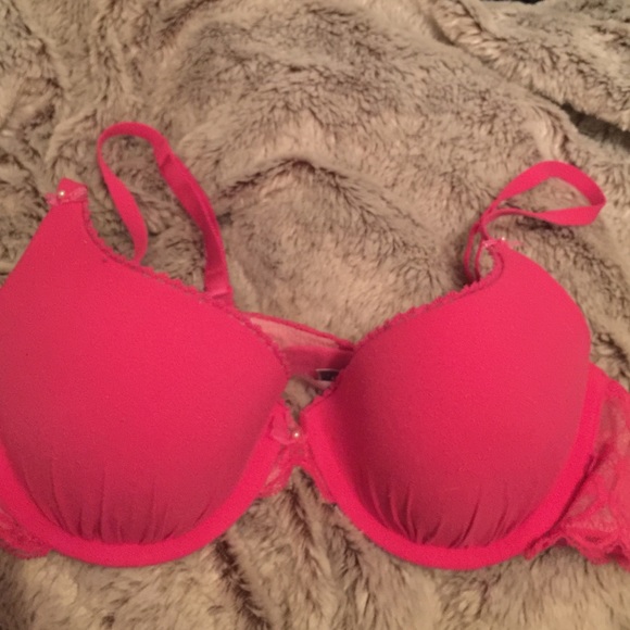 VICTORIA SECRET BRA SIZE 36B