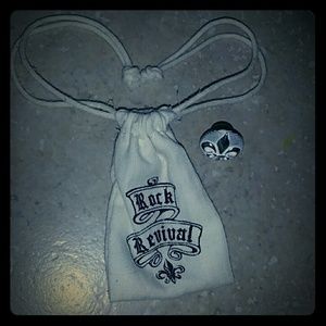 ROCK REVIVAL EXTRA BUTTON