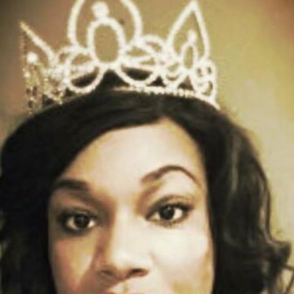 Meet your Posher, Amelia - Picture 1 of 1