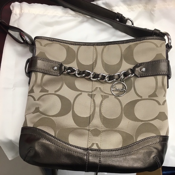 Coach shoulder handbag