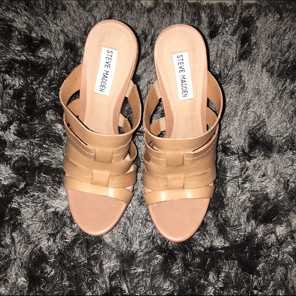 TODAY ONLY‼️🆕 Tan Leather Wedges - Picture 2 of 4