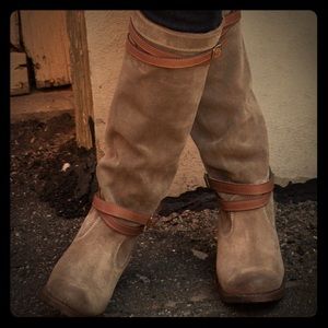 Frye Boot Knee High Strappy Jane