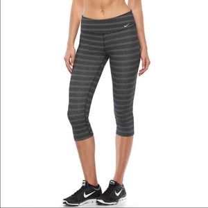 NWT Nike Women's Legend Zig Dot Pant szL