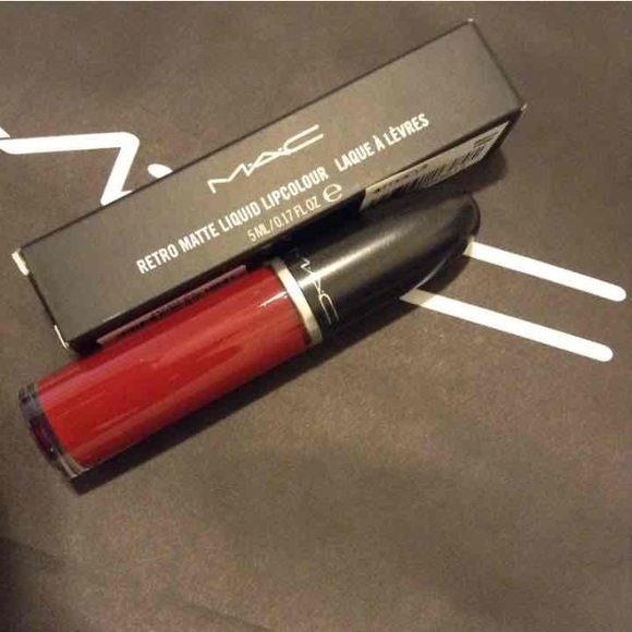 MAC retro liquid to matte lipstick