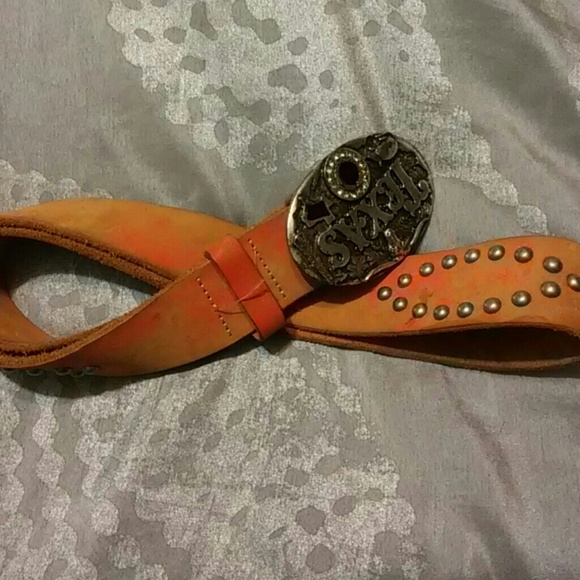 Belts - Picture 3 of 4