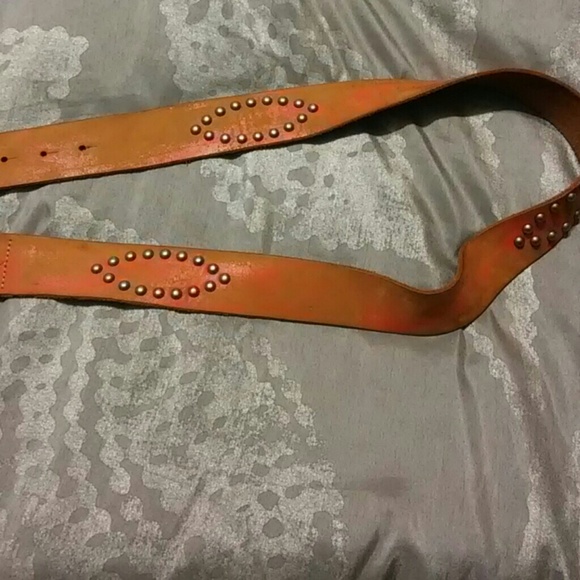 Belts - Picture 4 of 4