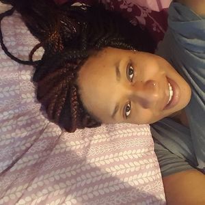 Meet your Posher, Chanell