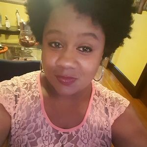 Meet your Posher, Luanette