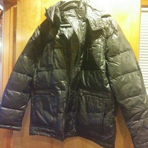 Men's black Kenneth Cole hooded puffer jacket!