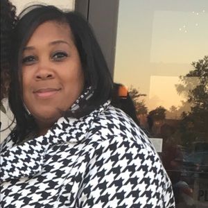 Meet your Posher, Mamie