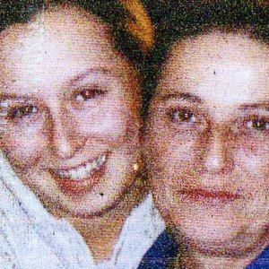 Meet your Posher, April