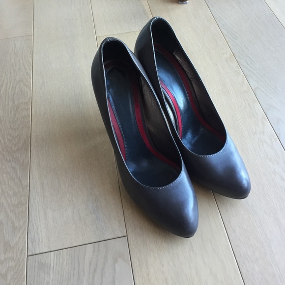 Platform pumps