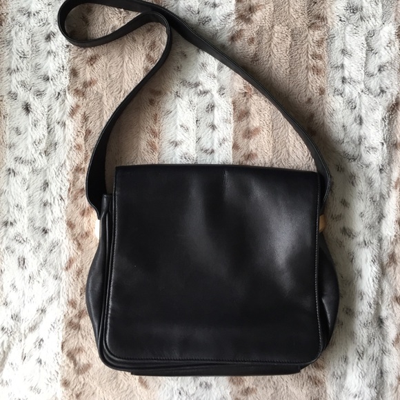 Tignanello Handbags - Tignanello Black Genuine Leather Bag