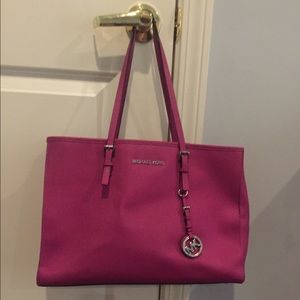 MK Large Jet Set Bag
