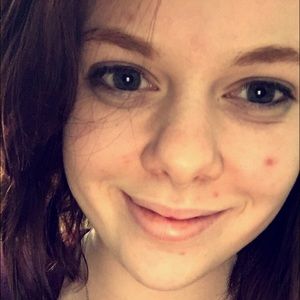 Meet your Posher, Kaitlyn