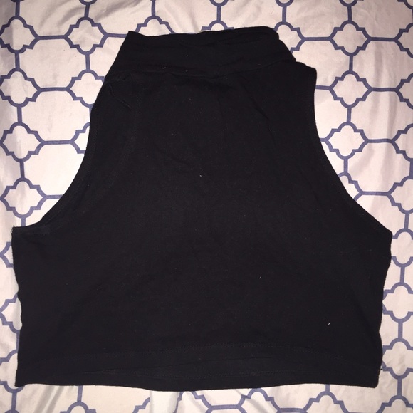 Cropped Turtleneck - Picture 2 of 2