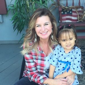 Meet your Posher, Christina