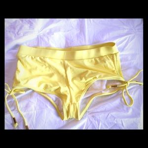 VENUS boy short bikini bottom